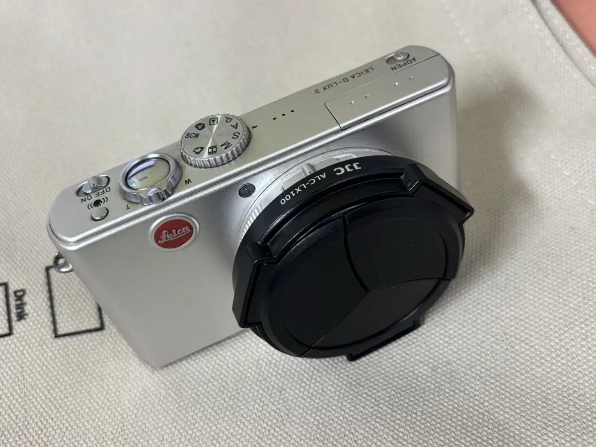 Leica d-lux 3 실버